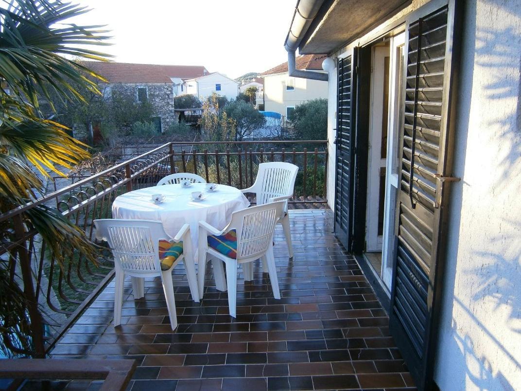 Maria Apartments Vodice Exteriör bild