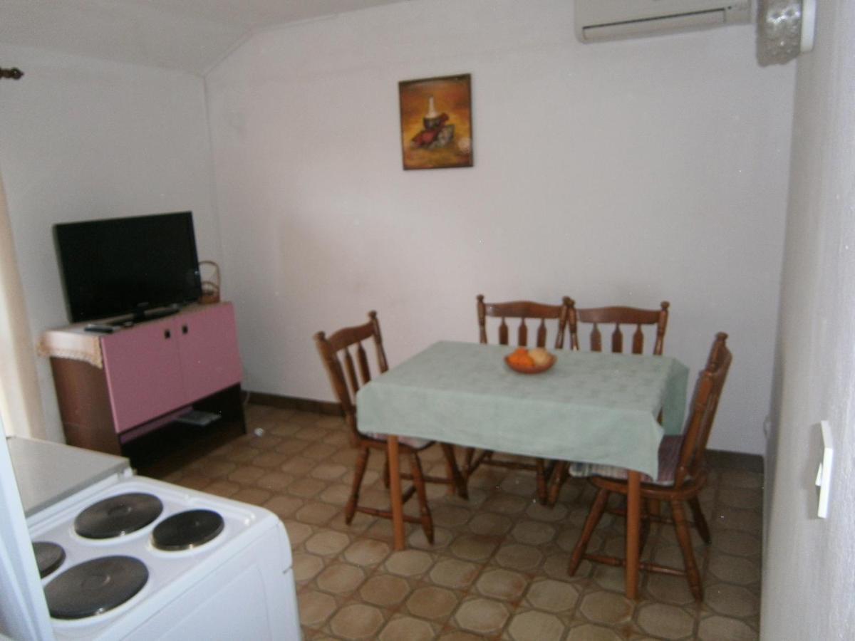 Maria Apartments Vodice Exteriör bild